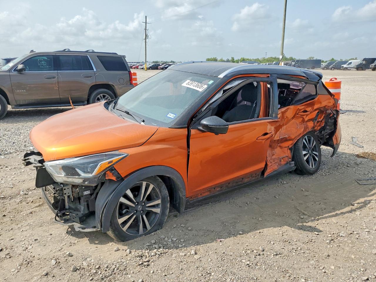 2019 NISSAN KICK SR | 3N1CP5CU0KL499329 | UPCARS