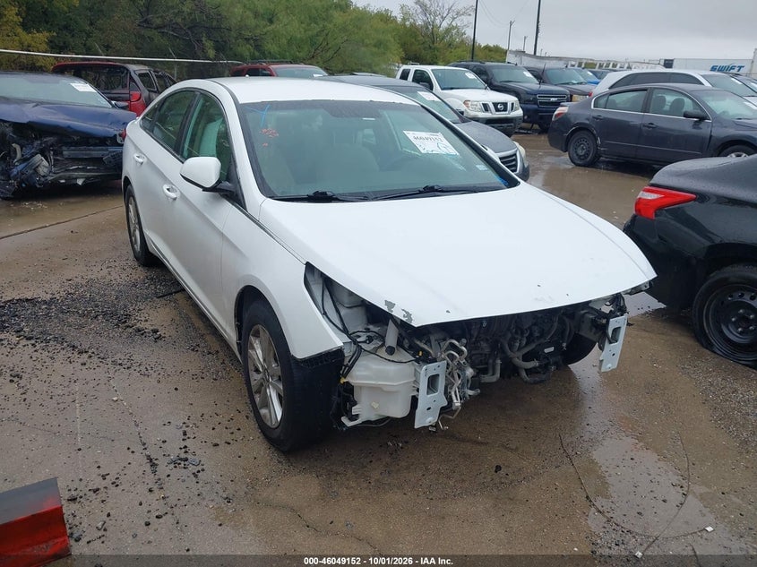 2016 HYUNDAI SONATA SE | 5NPE24AFXGH307232 | UPCARS