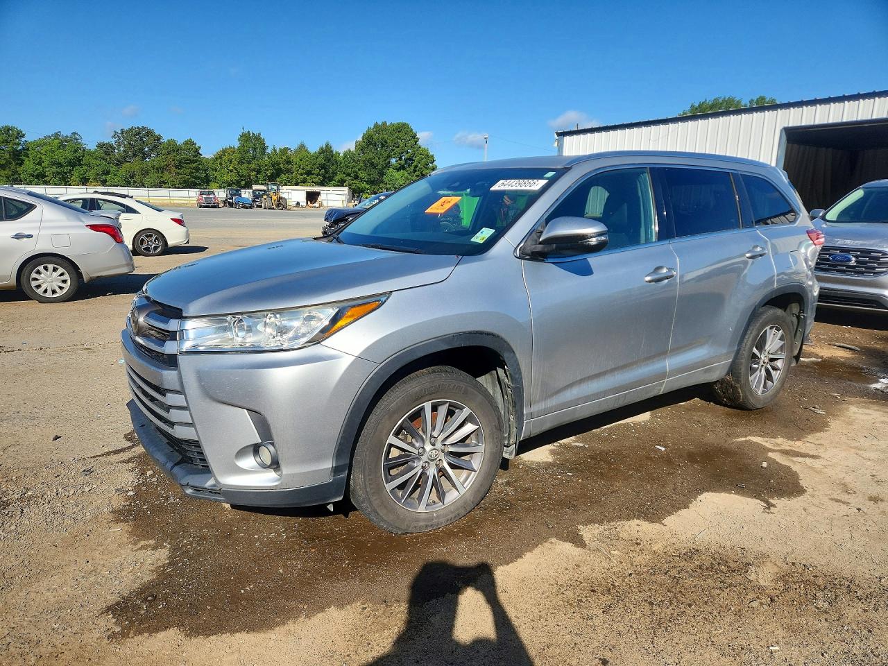 2018 TOYOTA HIGHLANDER XLE | 5TDJZRFHXJS493549 | UPCARS