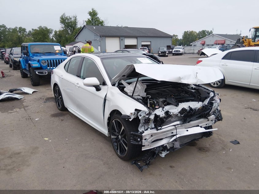 2019 TOYOTA CAMRY XSE | 4T1B61HK3KU749868 | UPCARS