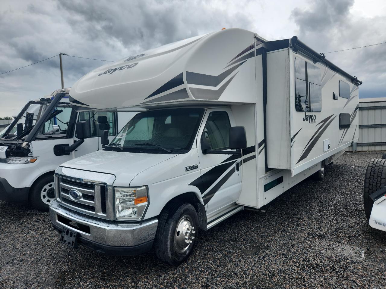 2019 JAYCO ECONOLINE RV | 1FDXE4FSXKDC38798 | UPCARS
