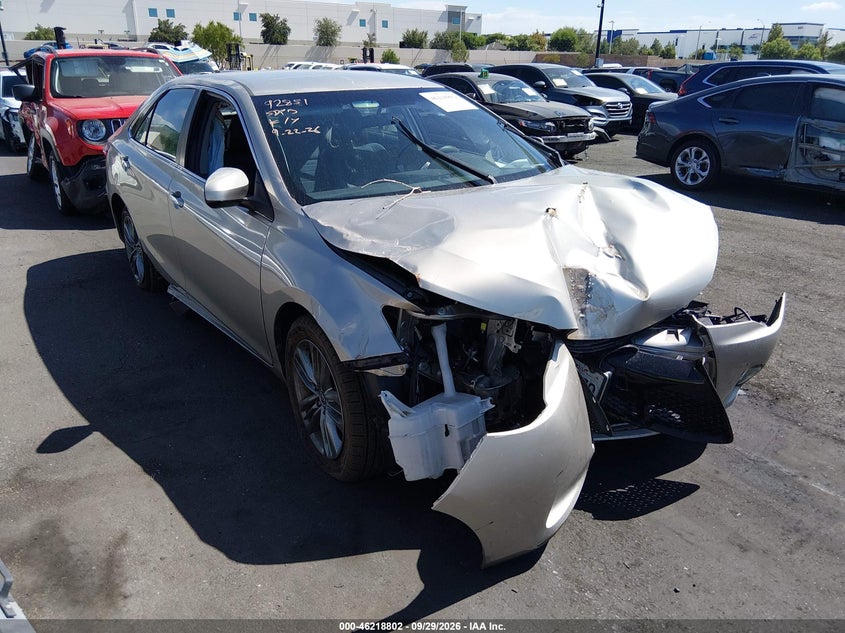 2015 TOYOTA CAMRY SE | 4T1BF1FK7FU054320 | UPCARS