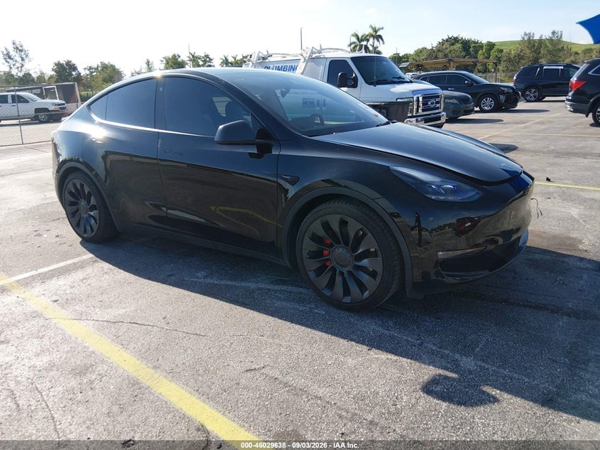 2021 TESLA MODEL Y PERFORMANCE DUAL MOTOR ALL-WHEEL DRIVE | 5YJYGDEF7MF252709 | UPCARS