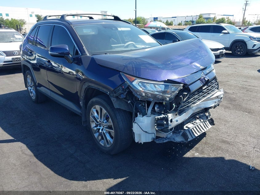 2021 TOYOTA RAV4 XLE PREMIUM | JTMC1RFV4MJ022701 | UPCARS