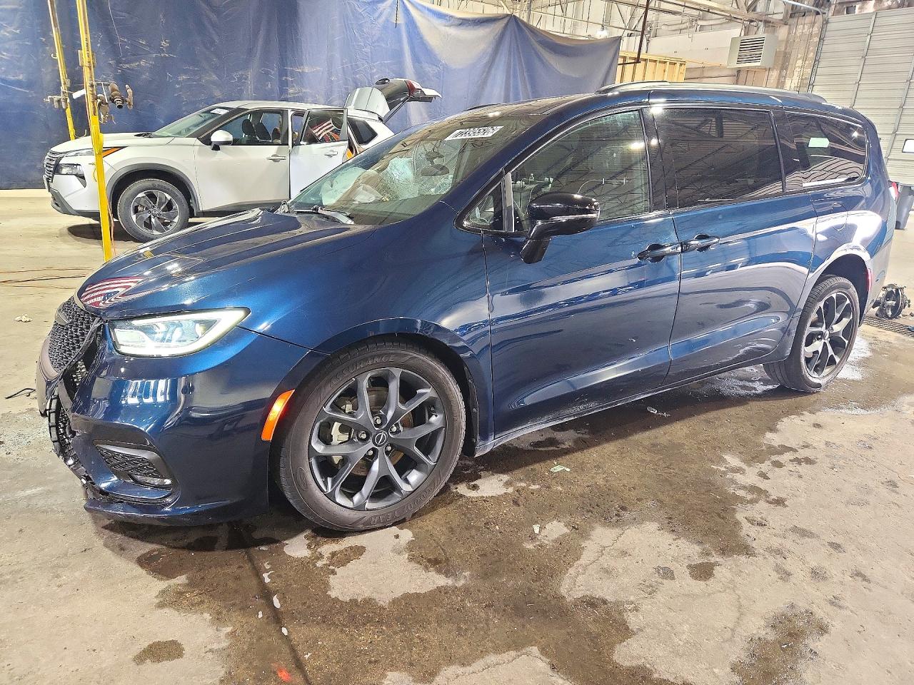 2025 CHRYSLER PACIFICA LIMITED | 2C4RC1GG6SR567863 | UPCARS
