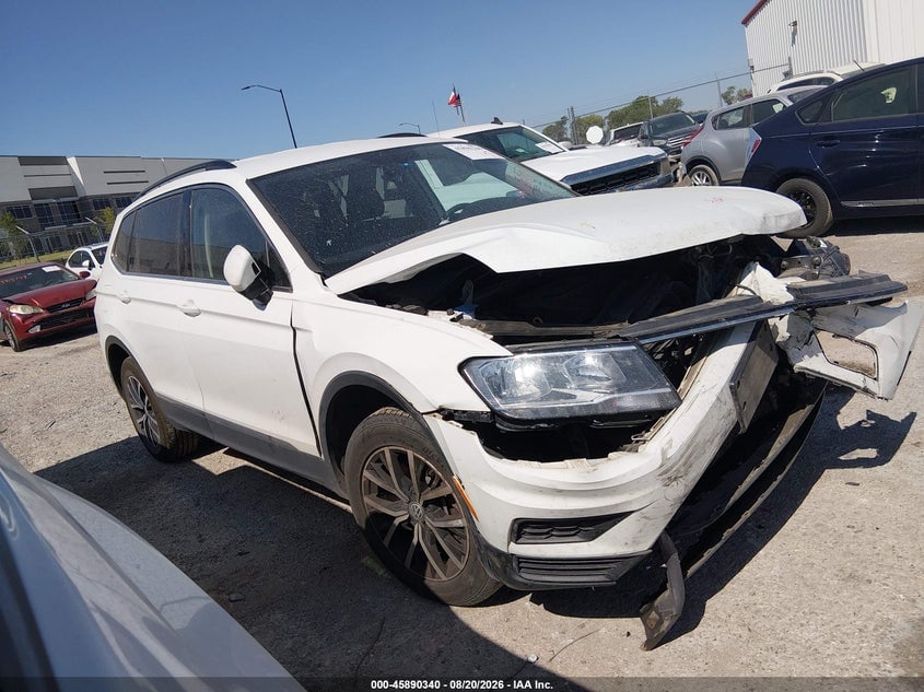 2021 VOLKSWAGEN TIGUAN 2.0T SE/2.0T SE R-LINE BLACK/2.0T SEL | 3VV3B7AX7MM066061 | UPCARS