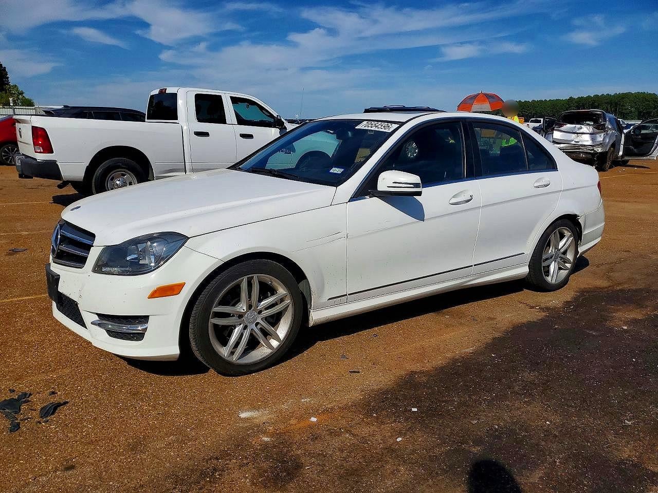 2014 MERCEDES-BENZ C-CLASS 250 | WDDGF4HB6ER315940 | UPCARS