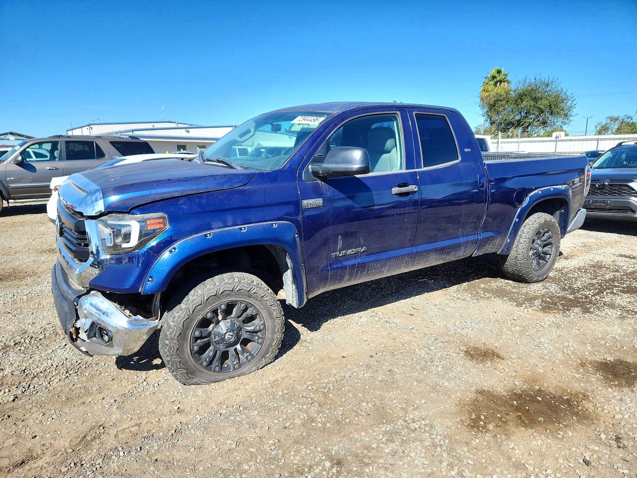 2015 TOYOTA TUNDRA SR | 5TFRM5F11FX088081 | UPCARS