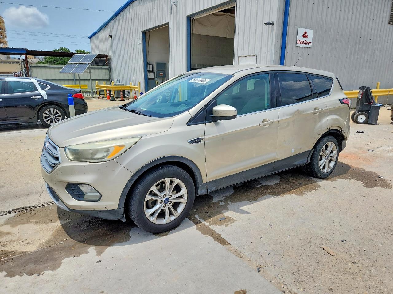 2017 FORD ESCAPE SE | 1FMCU0GD3HUC18766 | UPCARS