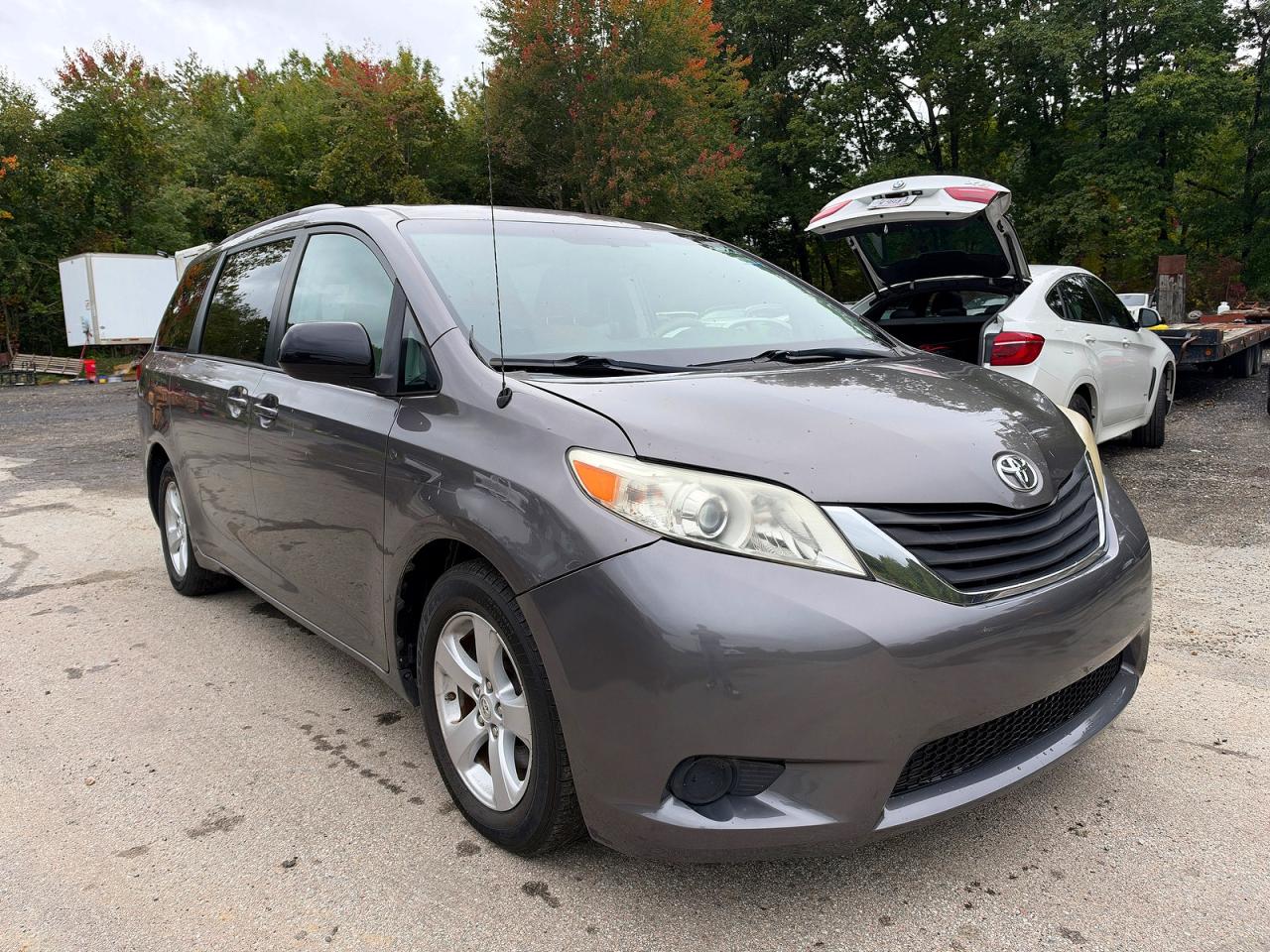 2014 TOYOTA SIENNA LE | 5TDKK3DC2ES495878 | UPCARS