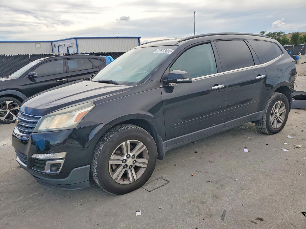 2017 CHEVROLET TRAVERSE LT | 1GNKRGKD1HJ282685 | UPCARS
