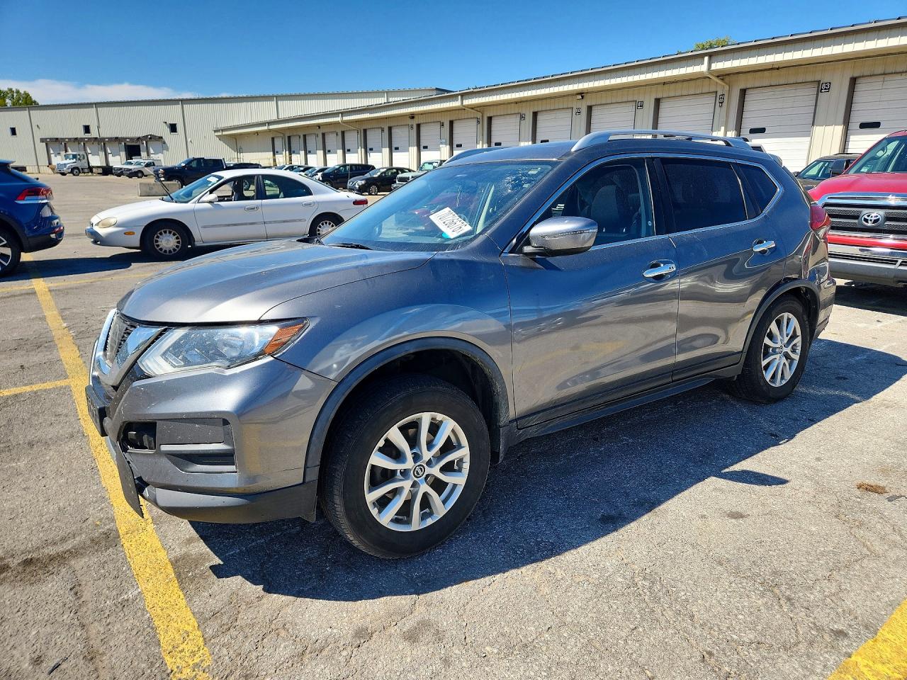 2017 NISSAN ROGUE SV | JN8AT2MV3HW285481 | UPCARS