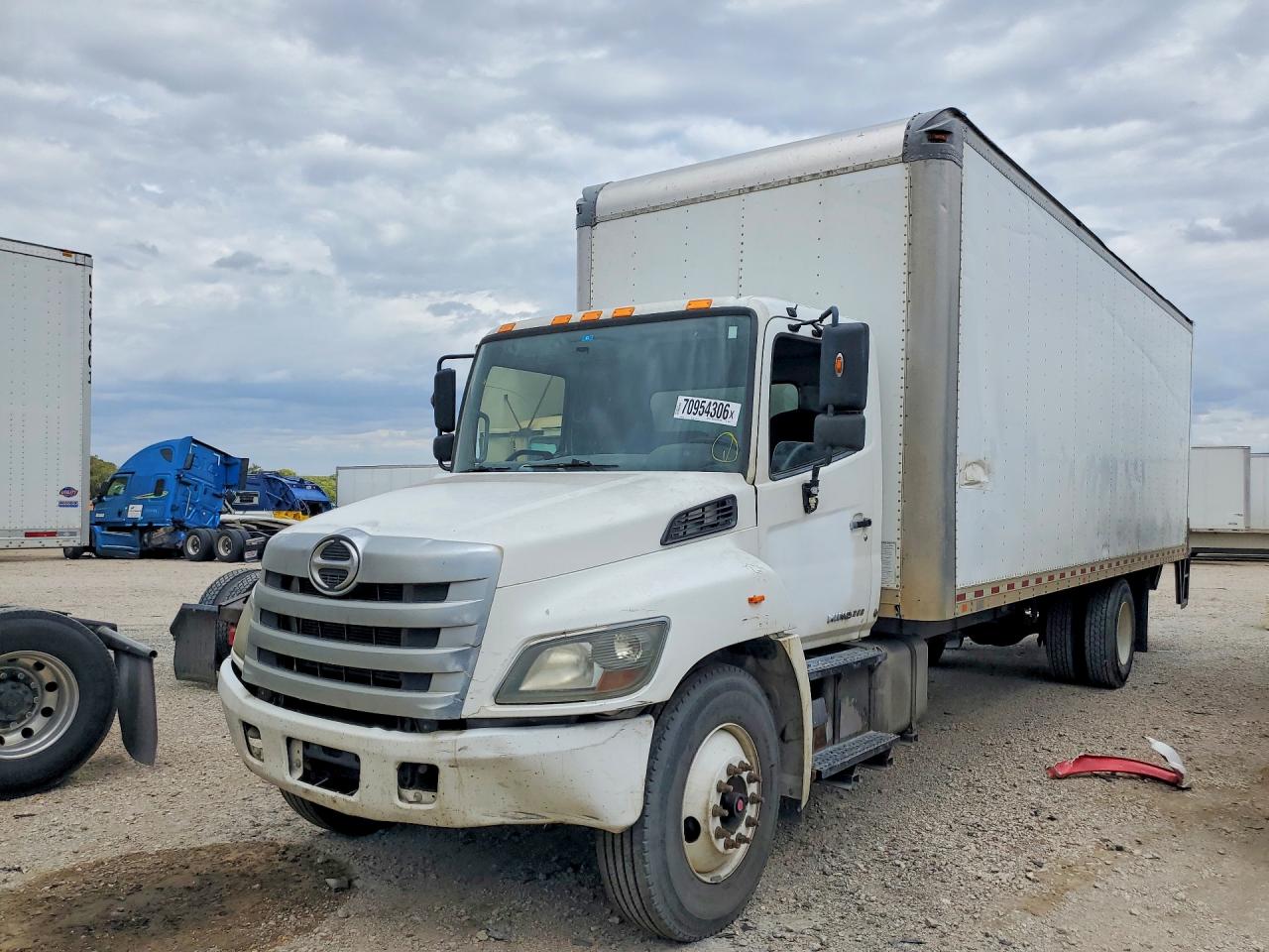 2017 HINO ALL OTHER - BOX TRUCK | 5PVNE8JV3H4S55505 | UPCARS