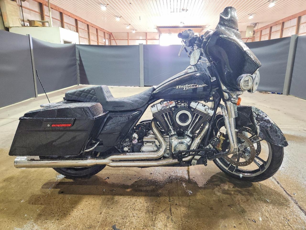 2006 HARLEY-DAVIDSON FL | 1HD1KAV106Y702530 | UPCARS