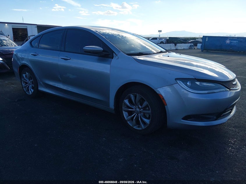 2015 CHRYSLER 200 S | 1C3CCCBBXFN511770 | UPCARS