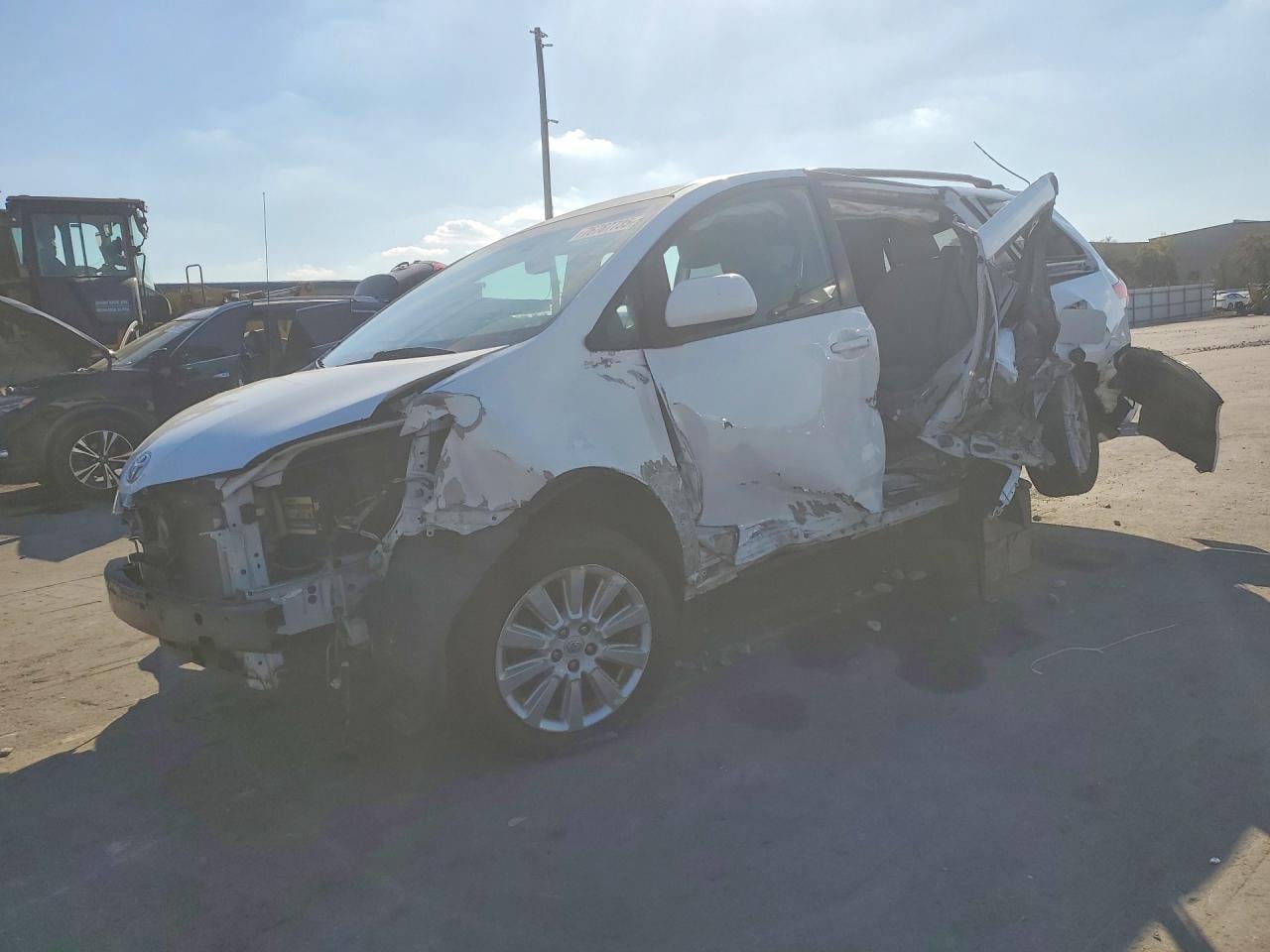 2012 TOYOTA SIENNA XLE 7-PASSENGER | 5TDDK3DC6CS048251 | UPCARS