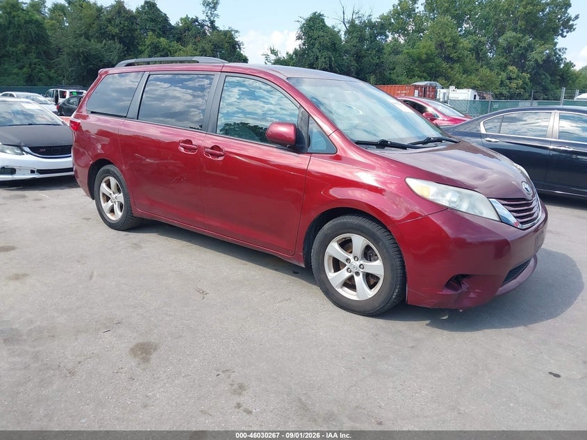 2017 TOYOTA SIENNA LE 8 PASSENGER | 5TDKZ3DC0HS811942 | UPCARS