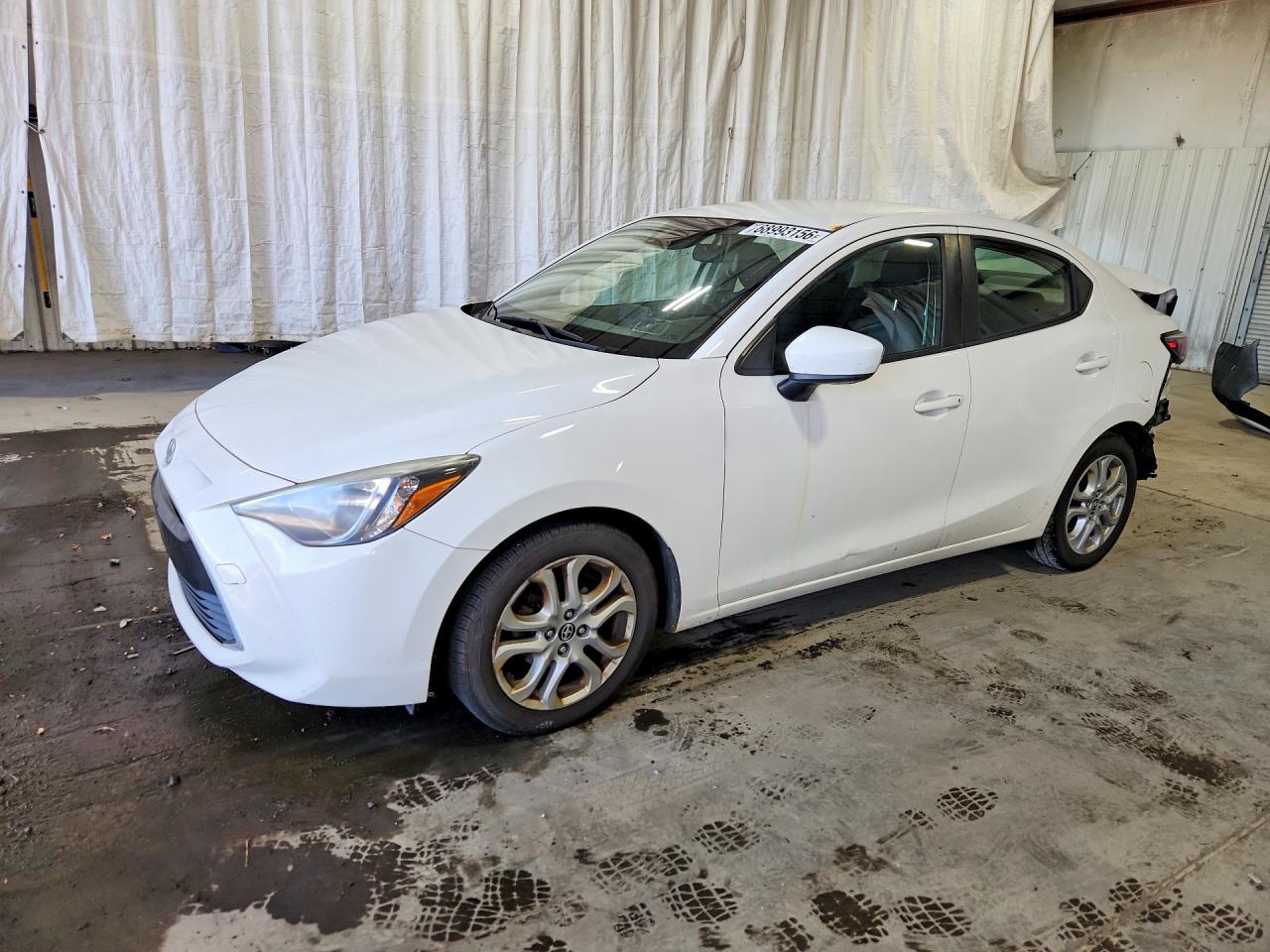 2016 SCION IA BASE | 3MYDLBZV1GY121740 | UPCARS