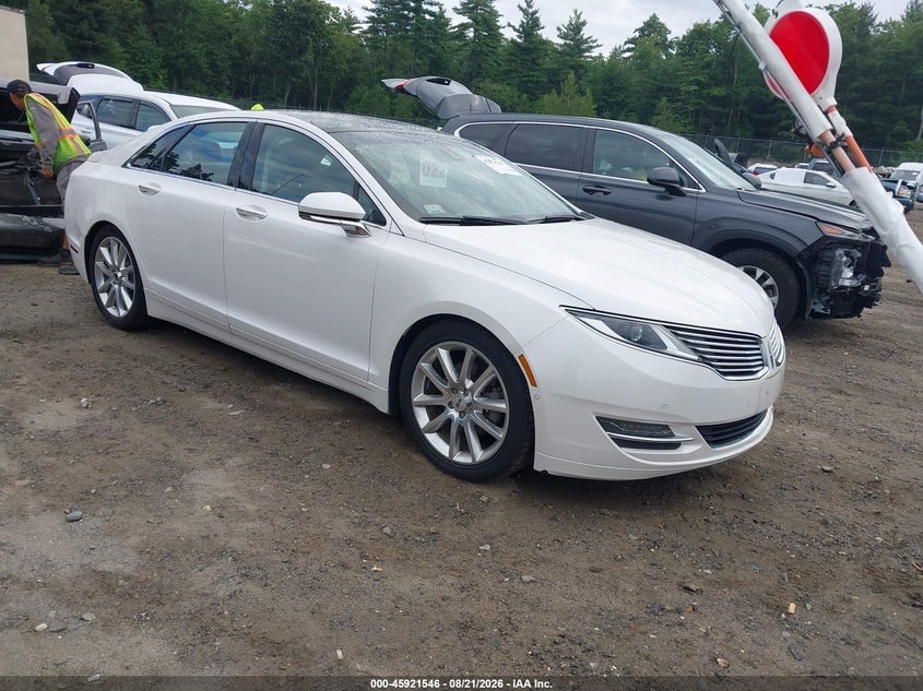 2016 LINCOLN MKZ | 3LN6L2JK0GR604117 | UPCARS