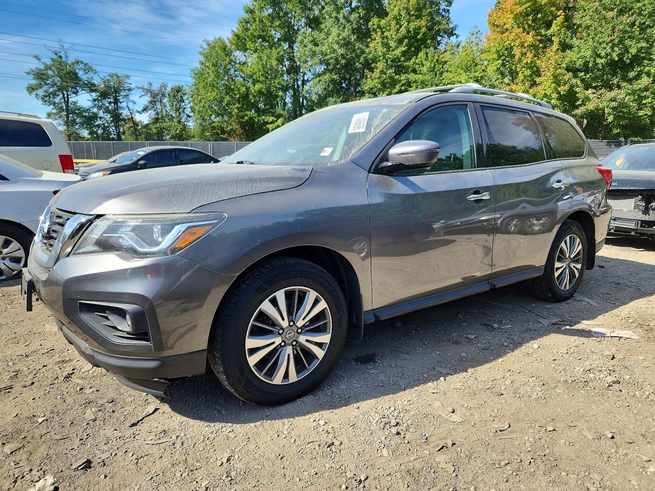 2017 NISSAN PATHFINDER SV | 5N1DR2MM6HC632944 | UPCARS