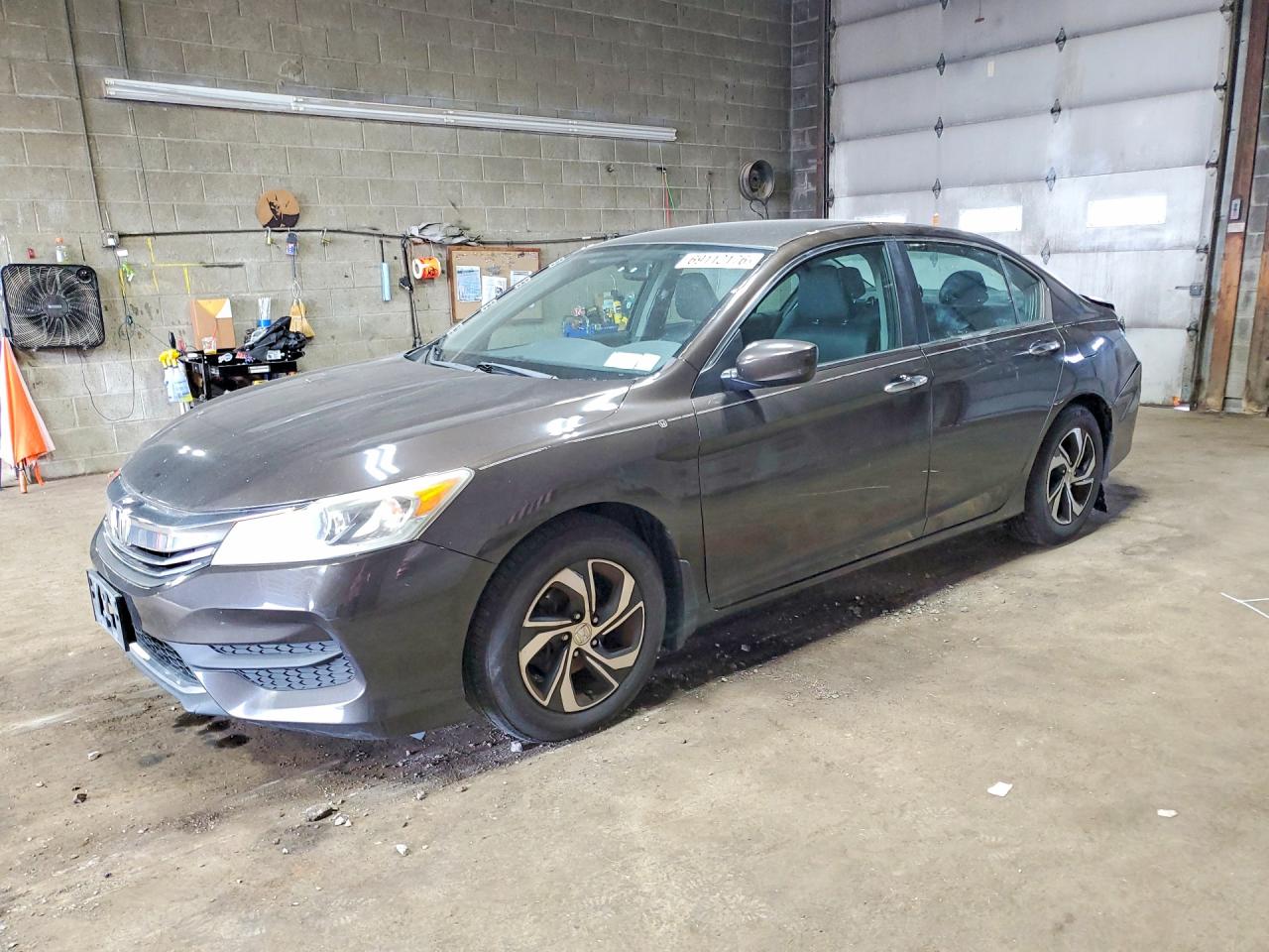 2016 HONDA ACCORD LX | 1HGCR2F33GA071182 | UPCARS