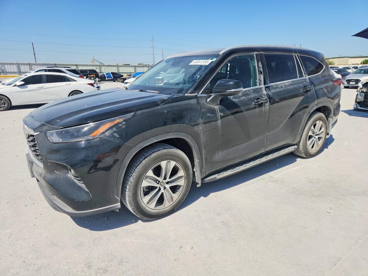 2022 TOYOTA HIGHLANDER XLE | 5TDGZRAH1NS549045 | UPCARS