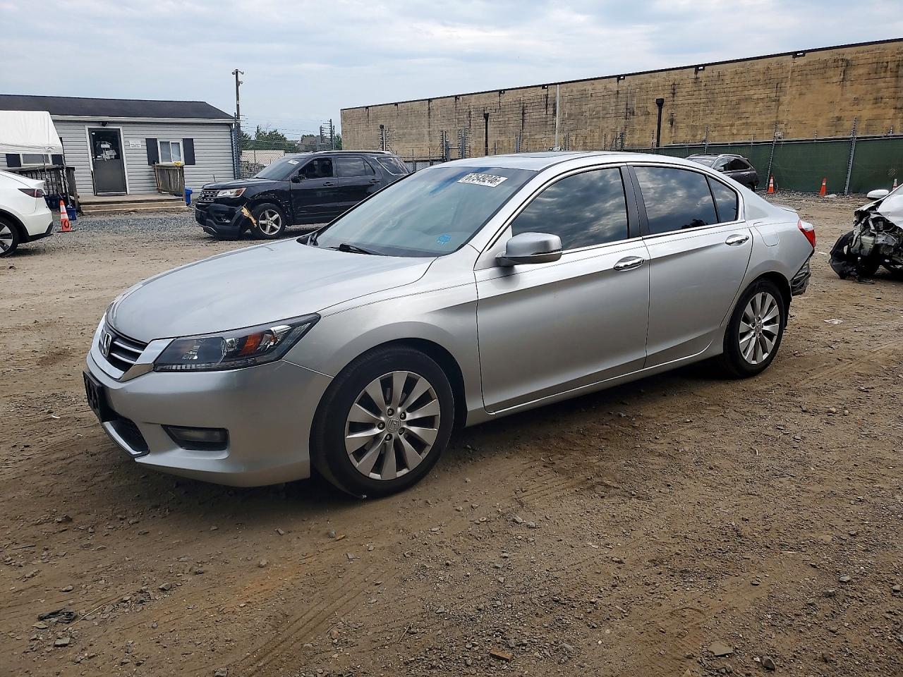 2015 HONDA ACCORD EX | 1HGCR2F71FA137553 | UPCARS