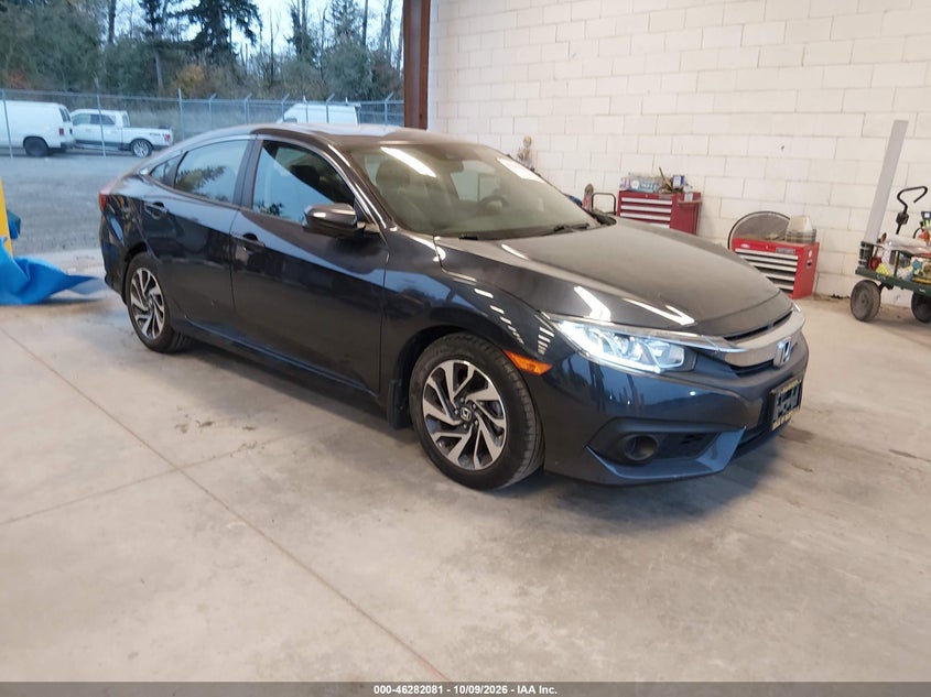 2018 HONDA CIVIC EX | 2HGFC2F81JH504727 | UPCARS