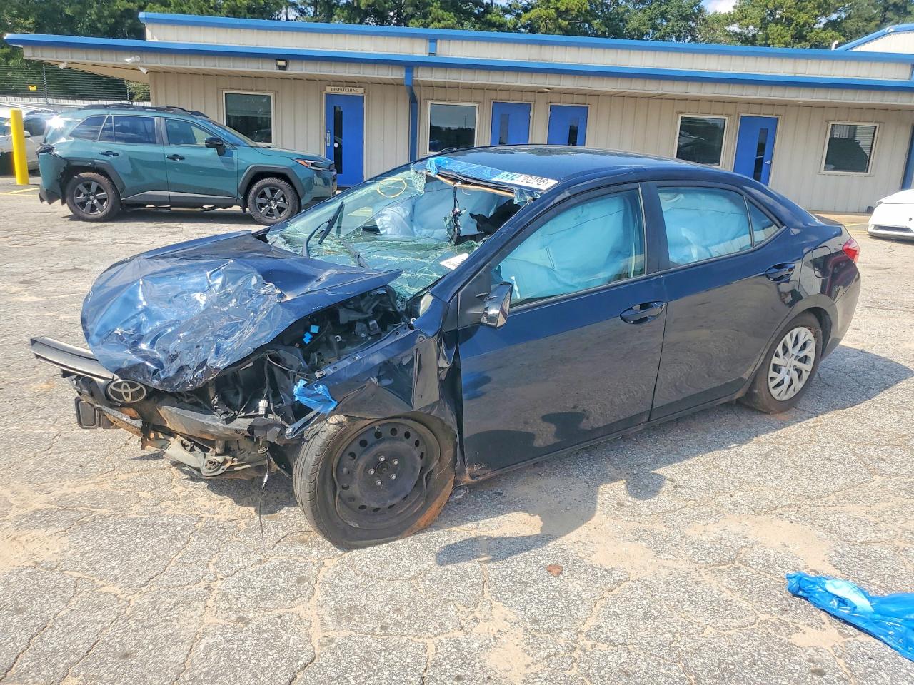 2019 TOYOTA COROLLA LE | 5YFBURHEXKP925783 | UPCARS
