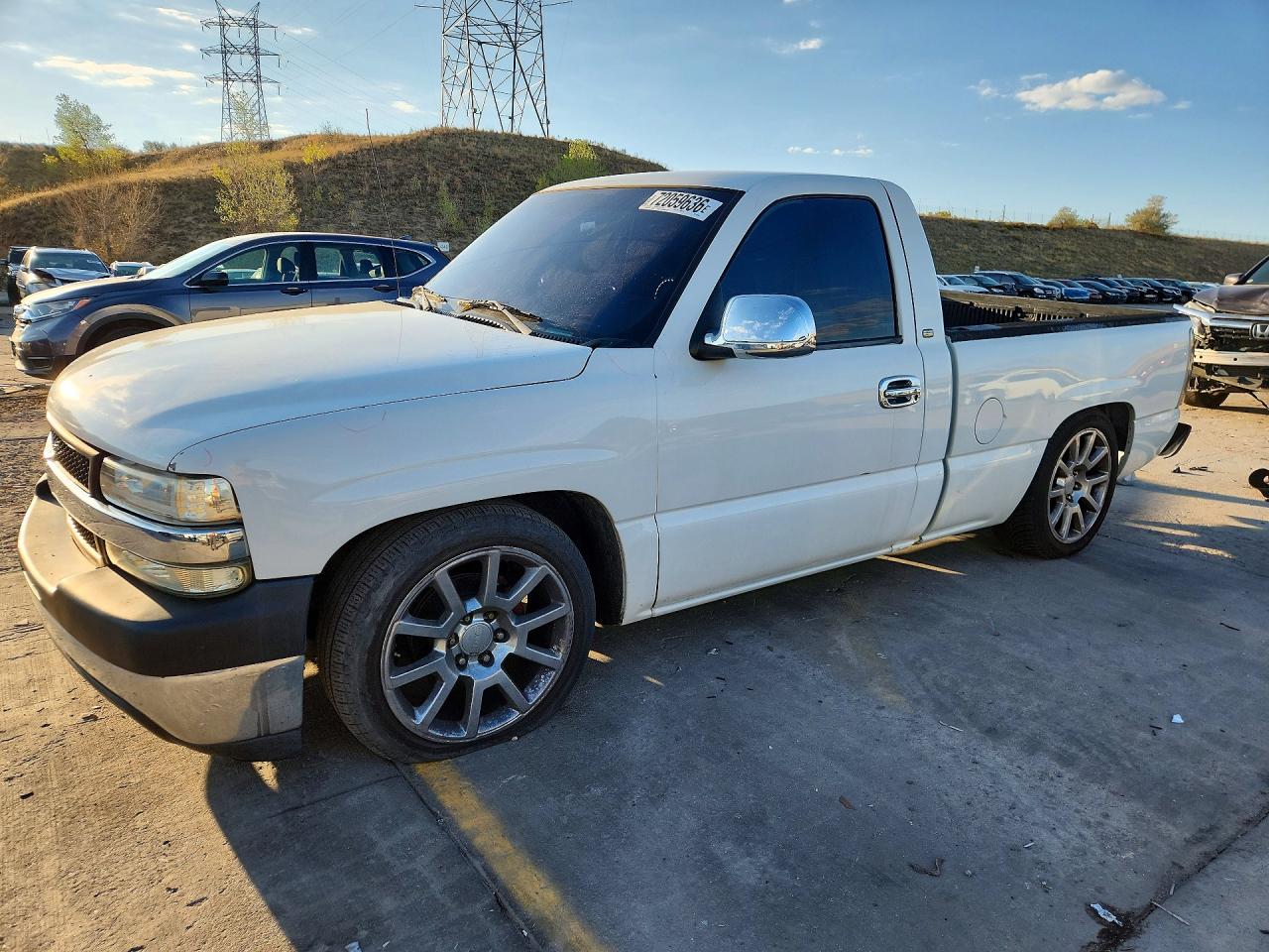 2000 CHEVROLET SILVERADO C1500 | 1GCEC14V5YE422885 | UPCARS