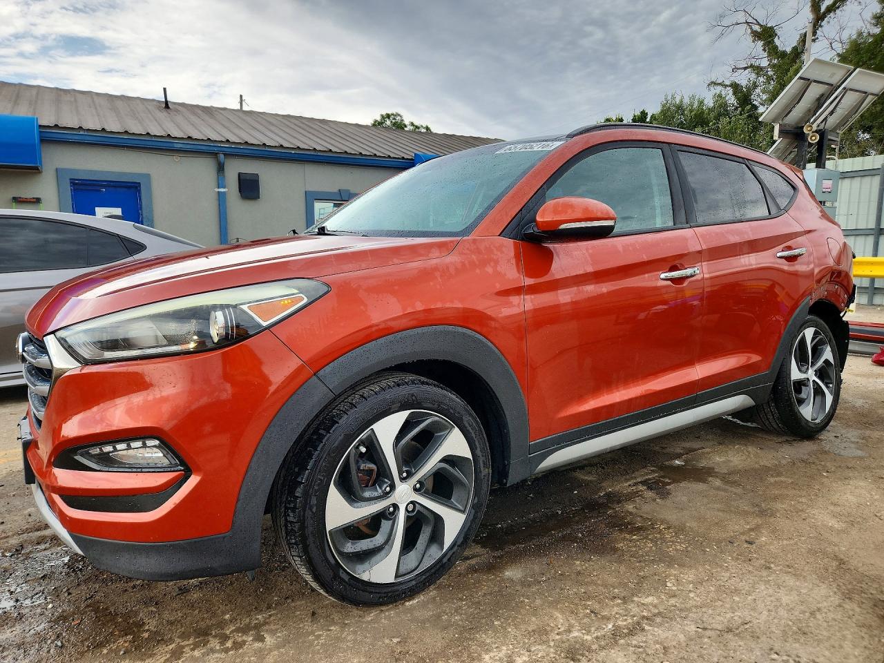 2017 HYUNDAI TUCSON LIMITED | KM8J33A27HU315472 | UPCARS