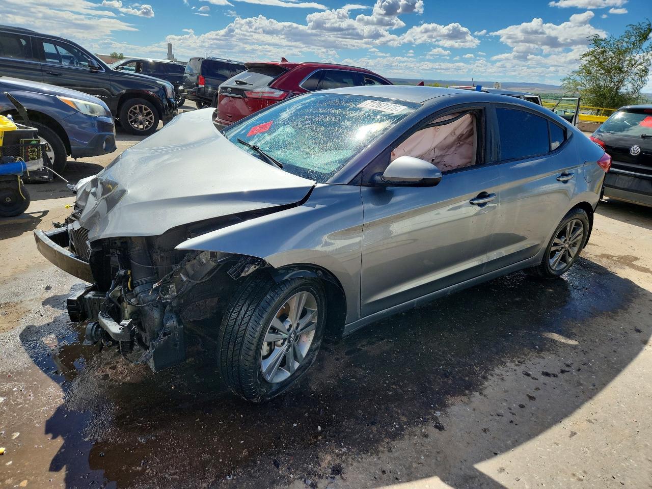 2018 HYUNDAI ELANTRA SEL | 5NPD84LF8JH301170 | UPCARS