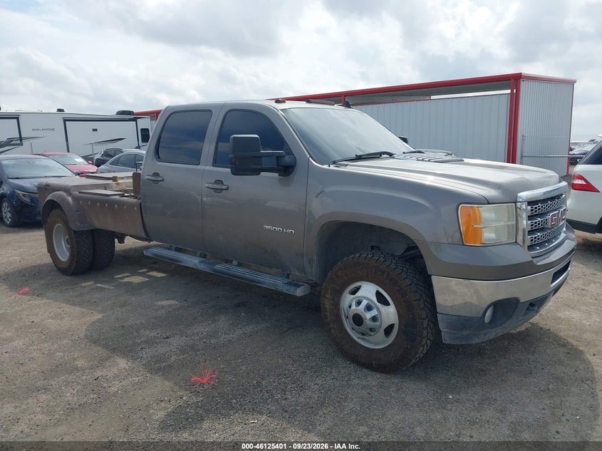 2013 GMC SIERRA 3500HD SLT | 1GT424C87DF215589 | UPCARS