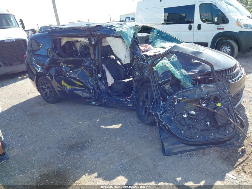 2020 CHRYSLER PACIFICA TOURING L | 2C4RC1BG0LR129106 | UPCARS