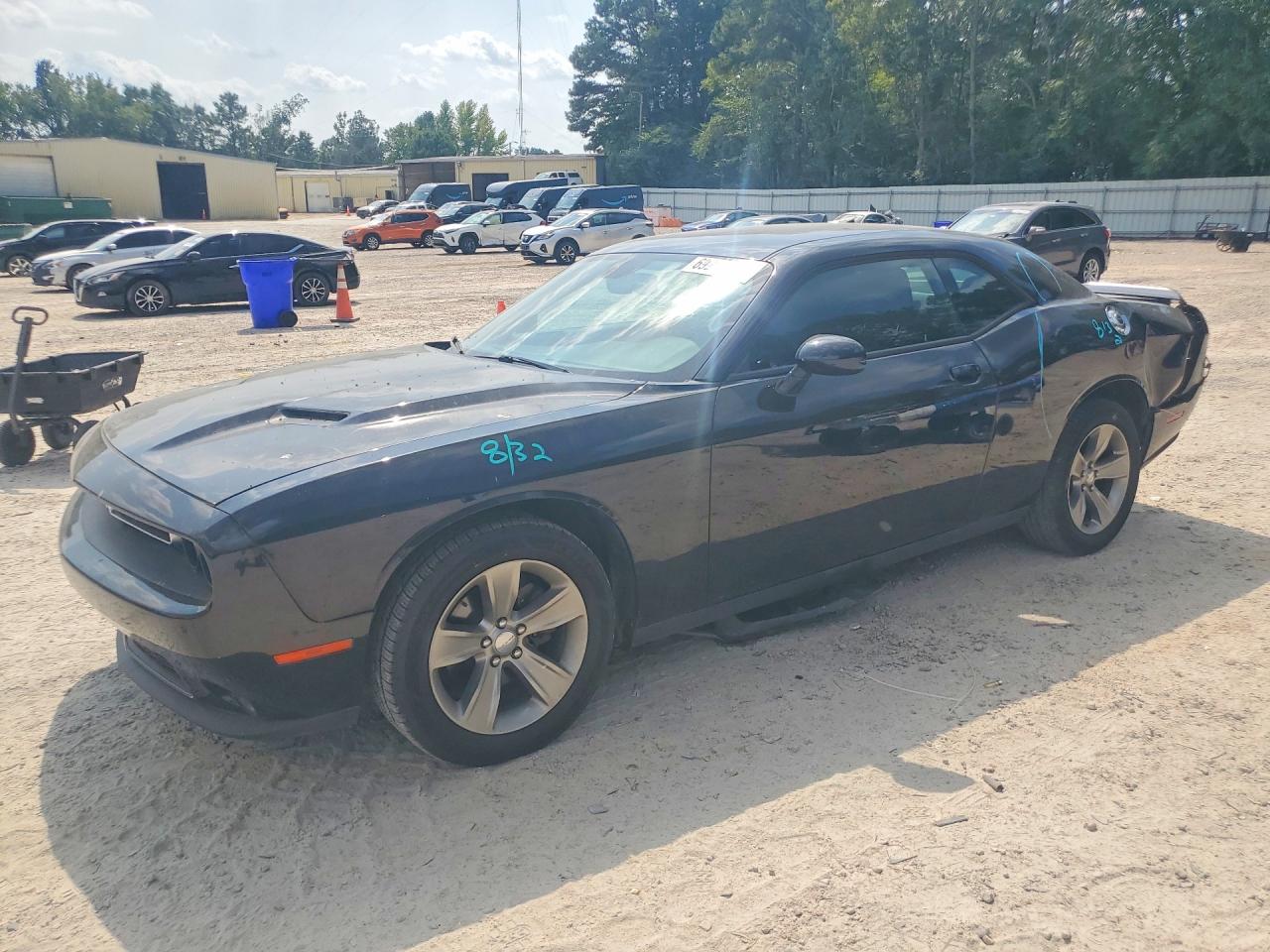 2019 DODGE CHALLENGER SXT | 2C3CDZAGXKH669185 | UPCARS