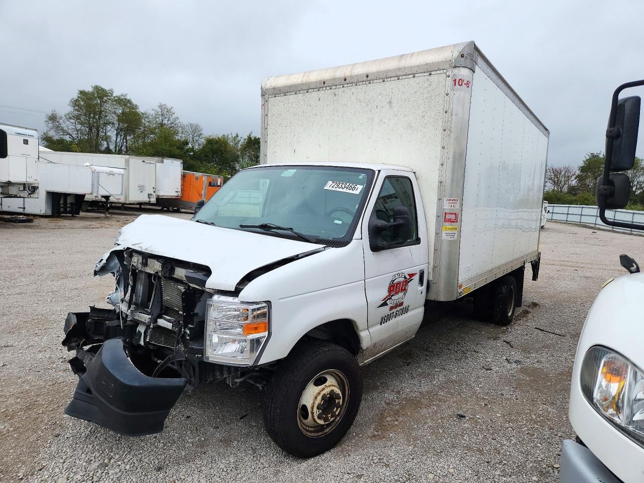 2021 FORD ECONOLINE BOX TRUCK | 1FDWE3FN5MDC34872 | UPCARS