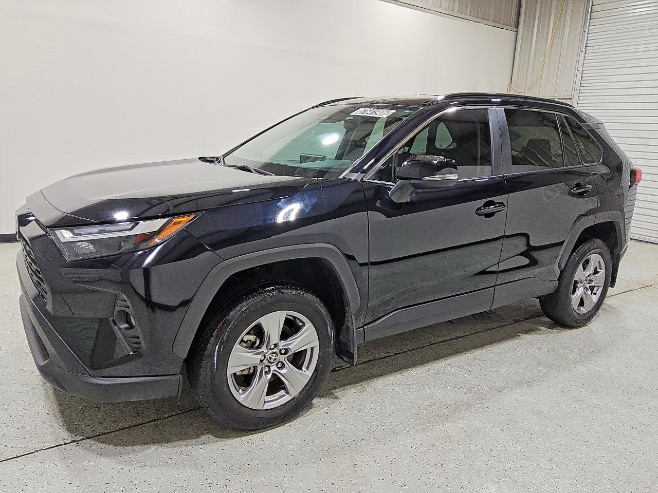 2025 TOYOTA RAV4 XLE | 2T3W1RFV9SC350791 | UPCARS