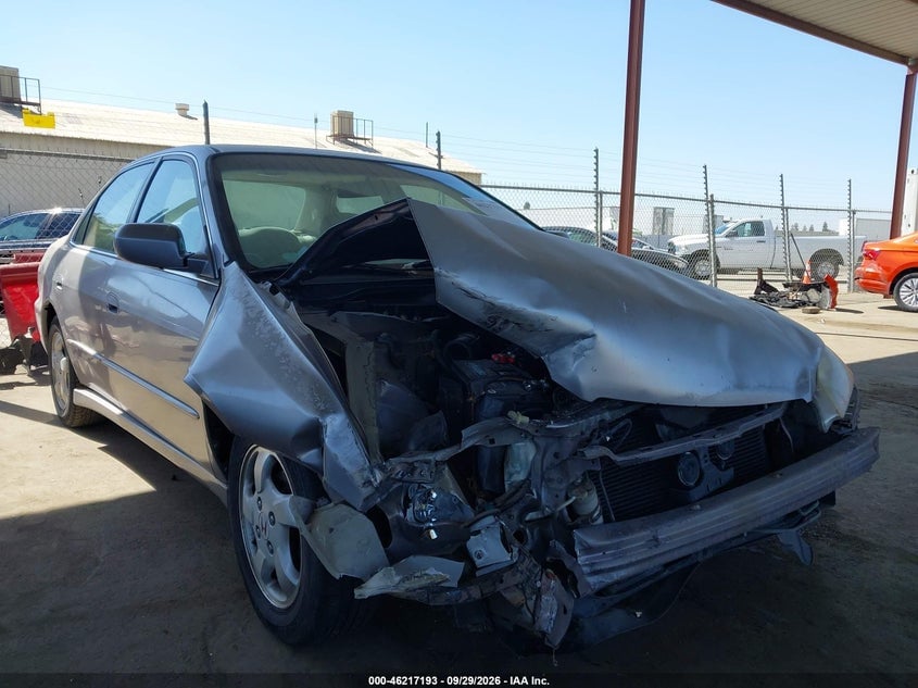 2000 HONDA ACCORD 2.3 EX | 1HGCG5659YA026578 | UPCARS