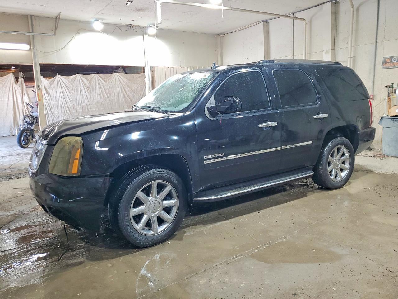 2011 GMC YUKON DENALI | 1GKS2EEF9BR206059 | UPCARS