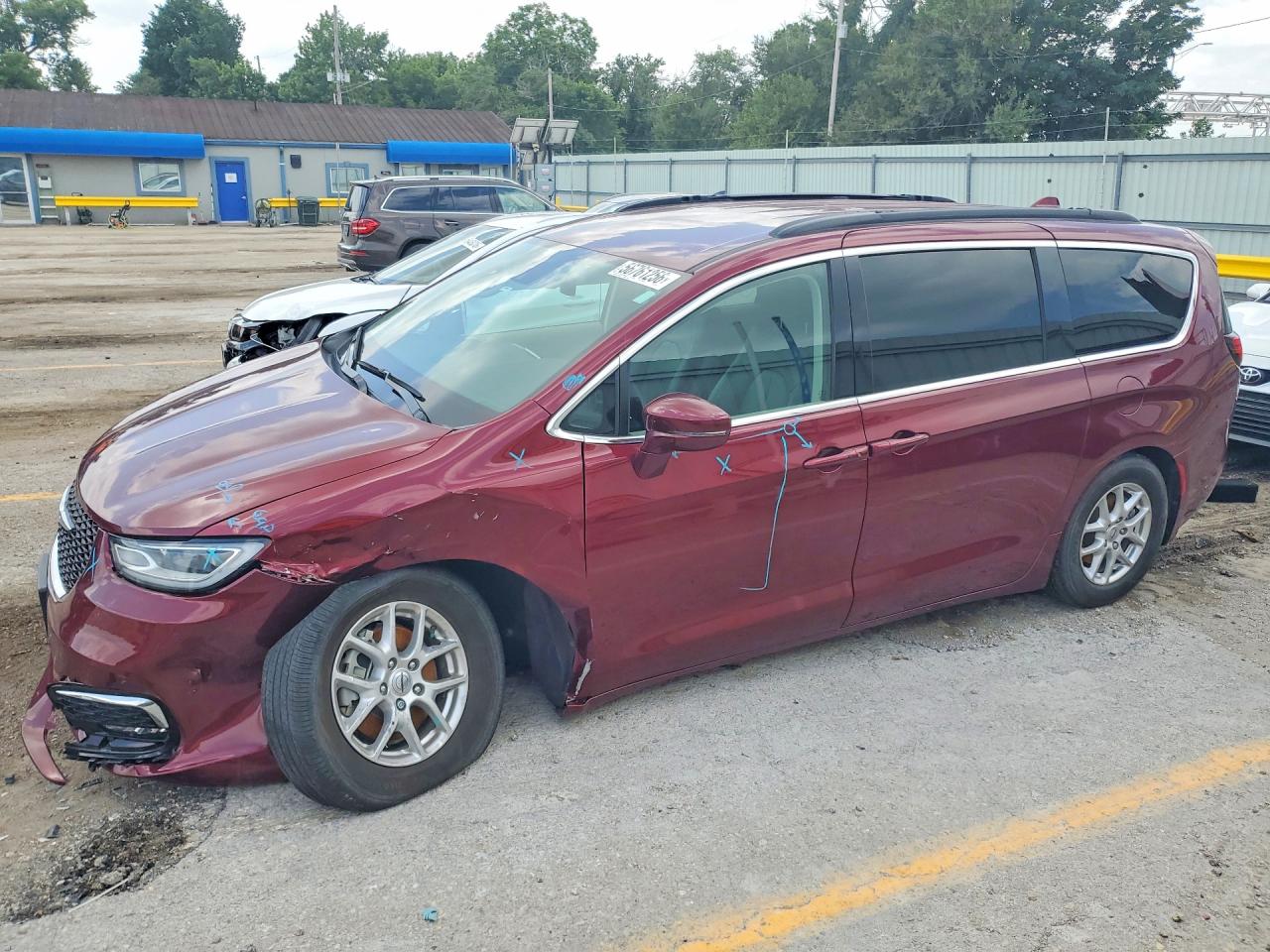 2022 CHRYSLER PACIFICA TOURING L | 2C4RC1BGXNR220144 | UPCARS