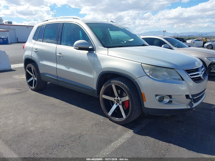 2011 VOLKSWAGEN TIGUAN SE | WVGAV7AXXBW547301 | UPCARS