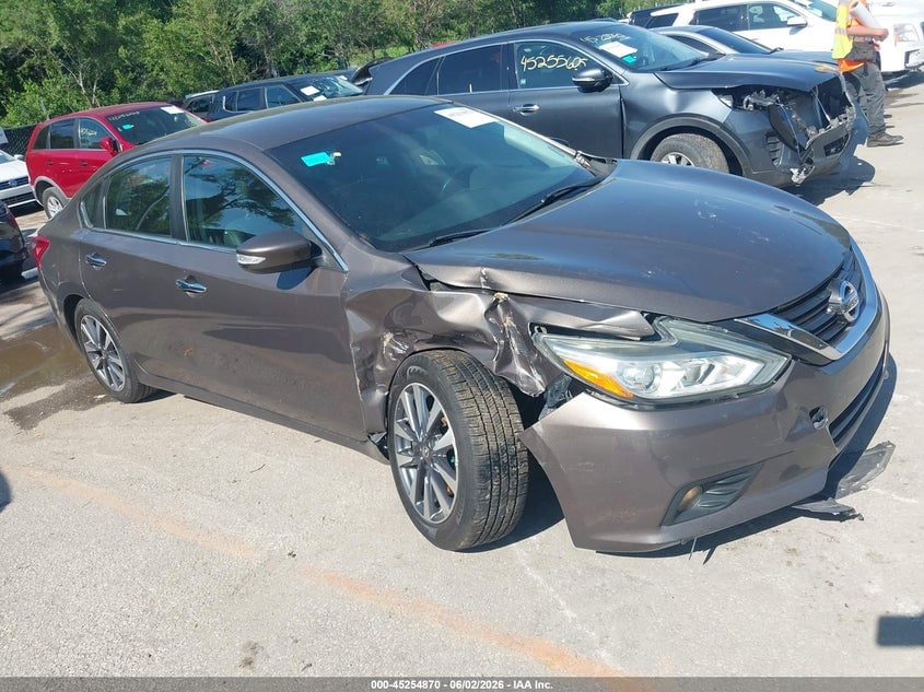 2017 NISSAN ALTIMA 2.5/2.5 S/2.5 SL/2.5 SR/2.5 SV | 1N4AL3AP6HC112133 | UPCARS