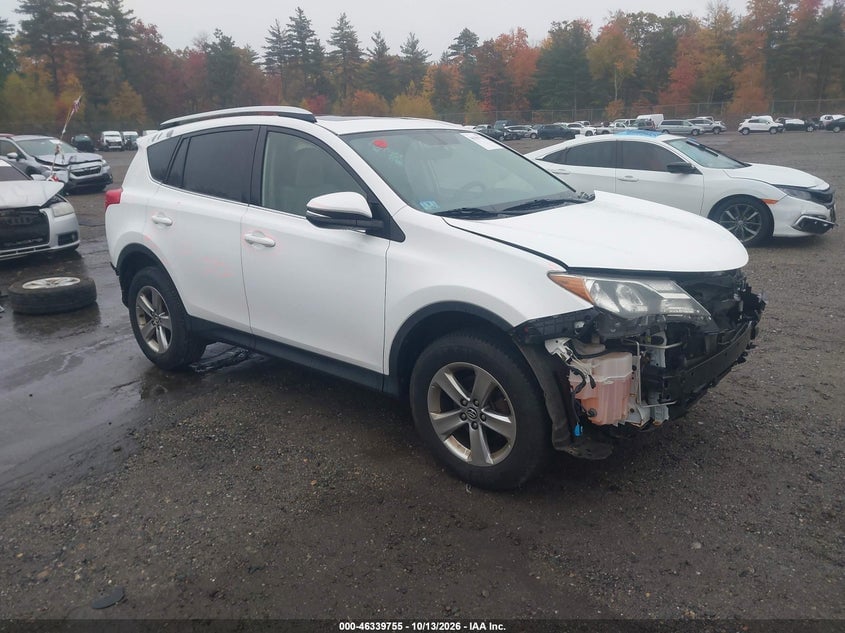 2015 TOYOTA RAV4 XLE | JTMRFREV6FJ026586 | UPCARS