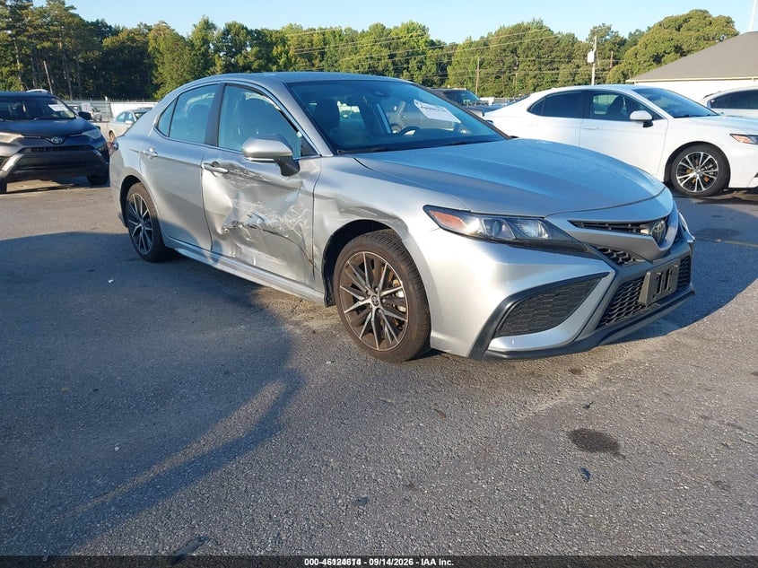 2024 TOYOTA CAMRY SE | 4T1G11AK7RU252105 | UPCARS