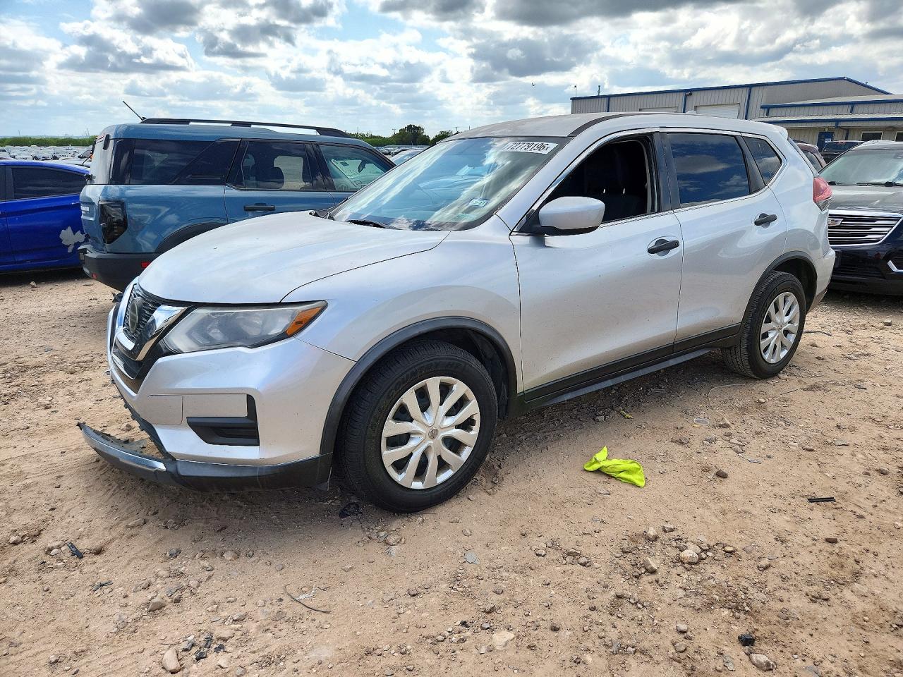 2018 NISSAN ROGUE S | KNMAT2MT8JP520631 | UPCARS