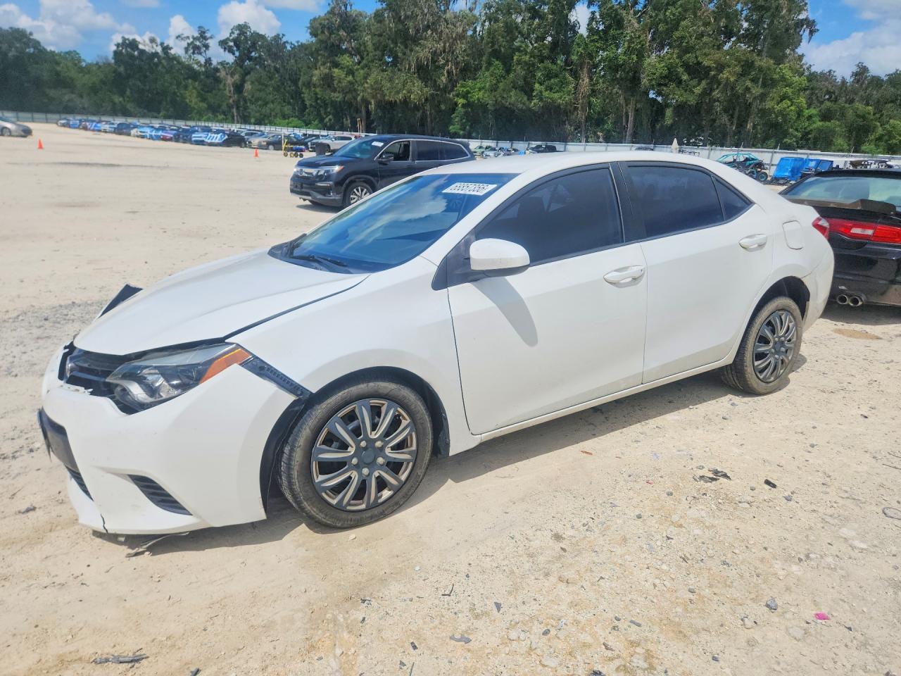 2015 TOYOTA COROLLA LE | 5YFBURHE4FP279078 | UPCARS