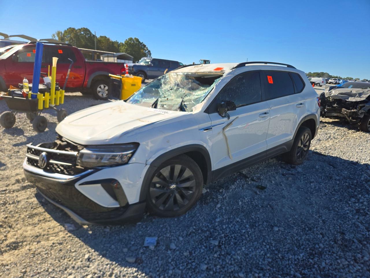 2022 VOLKSWAGEN ALL OTHER S | 3VVAX7B28NM079088 | UPCARS