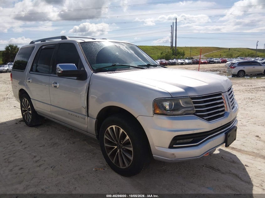 2015 LINCOLN NAVIGATOR | 5LMJJ2JT0FEJ15045 | UPCARS