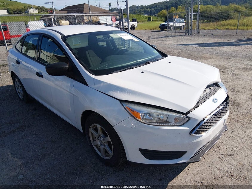 2017 FORD FOCU S | 1FADP3E20HL270340 | UPCARS