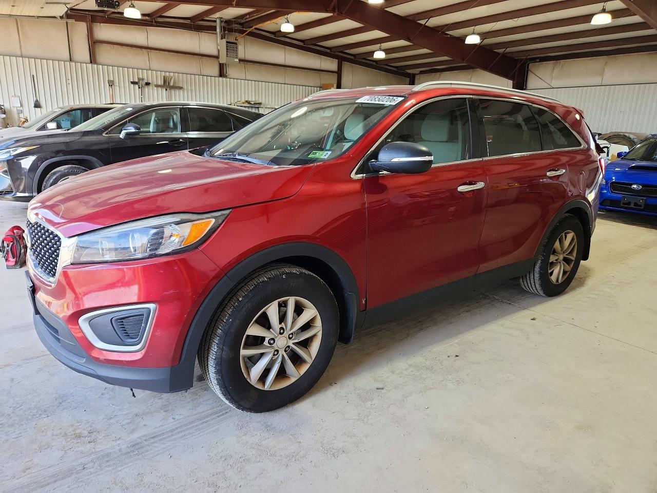 2016 KIA SORENTO LX | 5XYPG4A33GG041219 | UPCARS